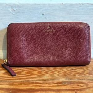 Kate Spade Maroon Textured Wallet